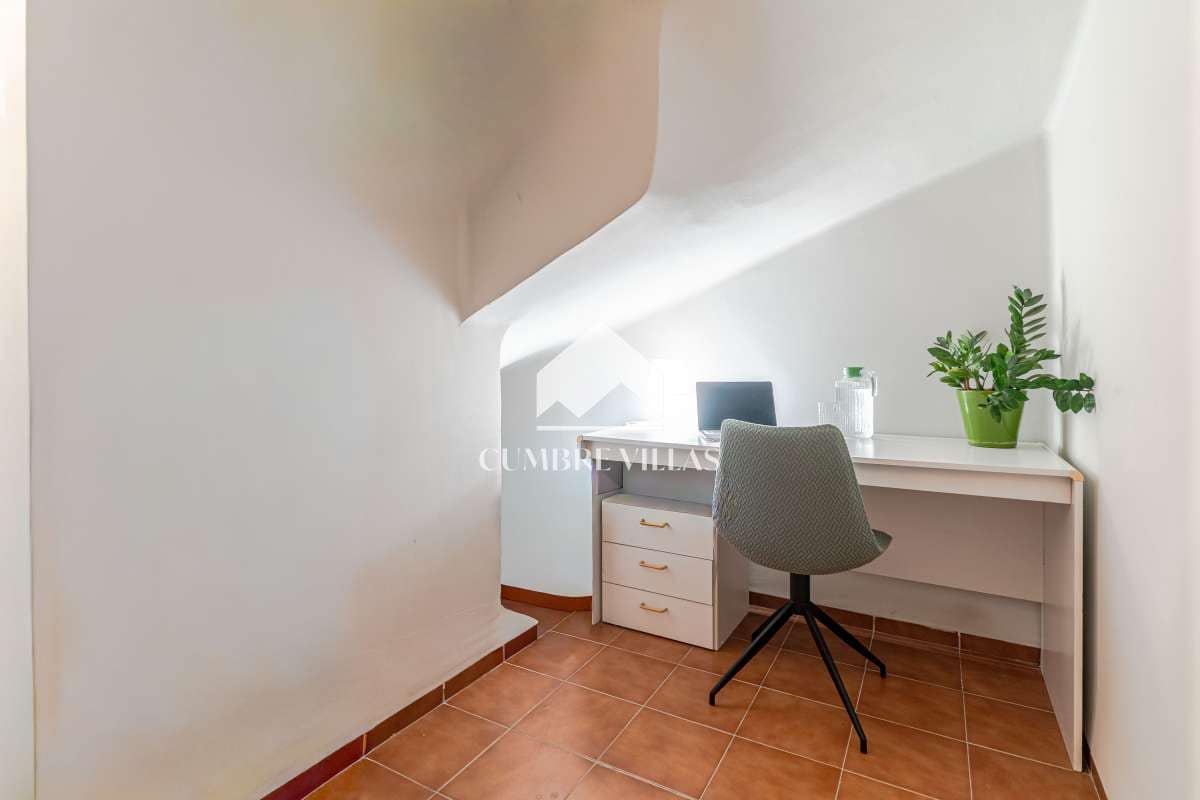 Casa de 2 habitaciones en La Herradura en venta con piscina garaje - 585.000 € (Ref: 10176109)