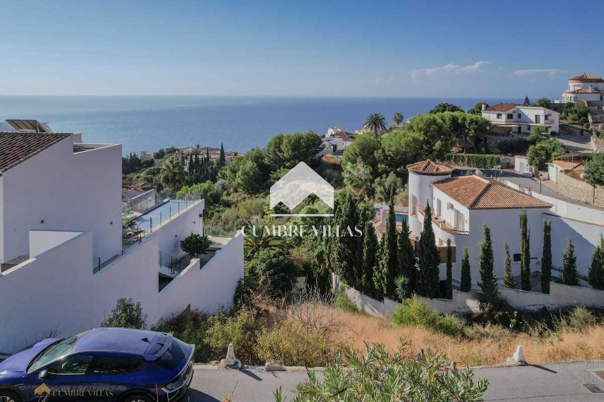 Building Plot for sale in Salobrena - € 80,000 (Ref: 10176110)