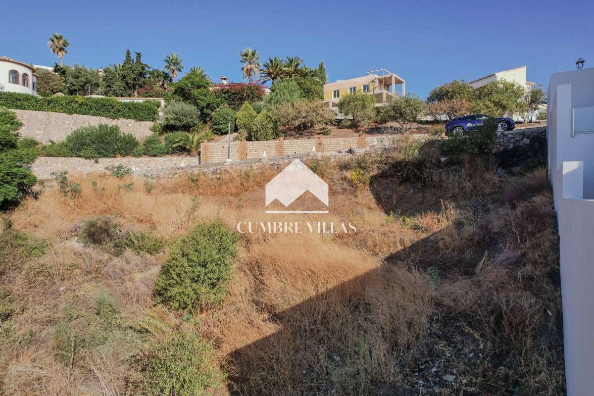 Building Plot for sale in Salobrena - € 80,000 (Ref: 10176110)