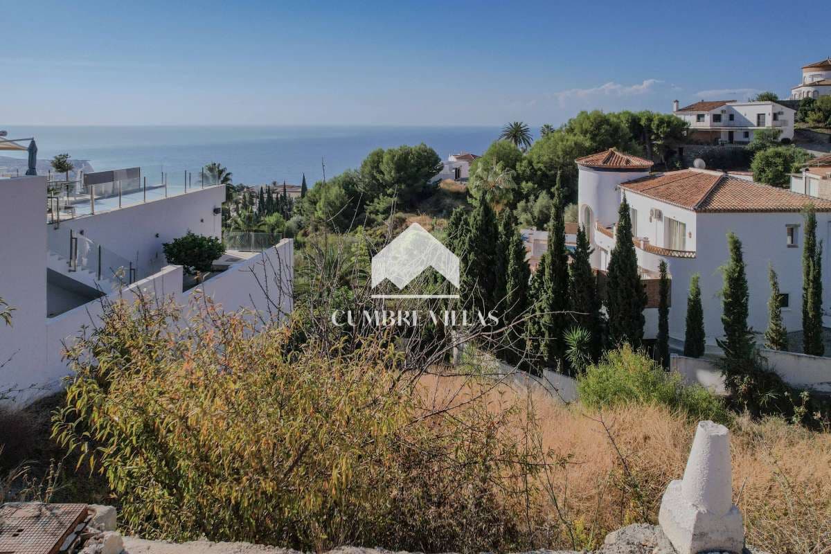 Building Plot for sale in Salobrena - € 80,000 (Ref: 10176110)