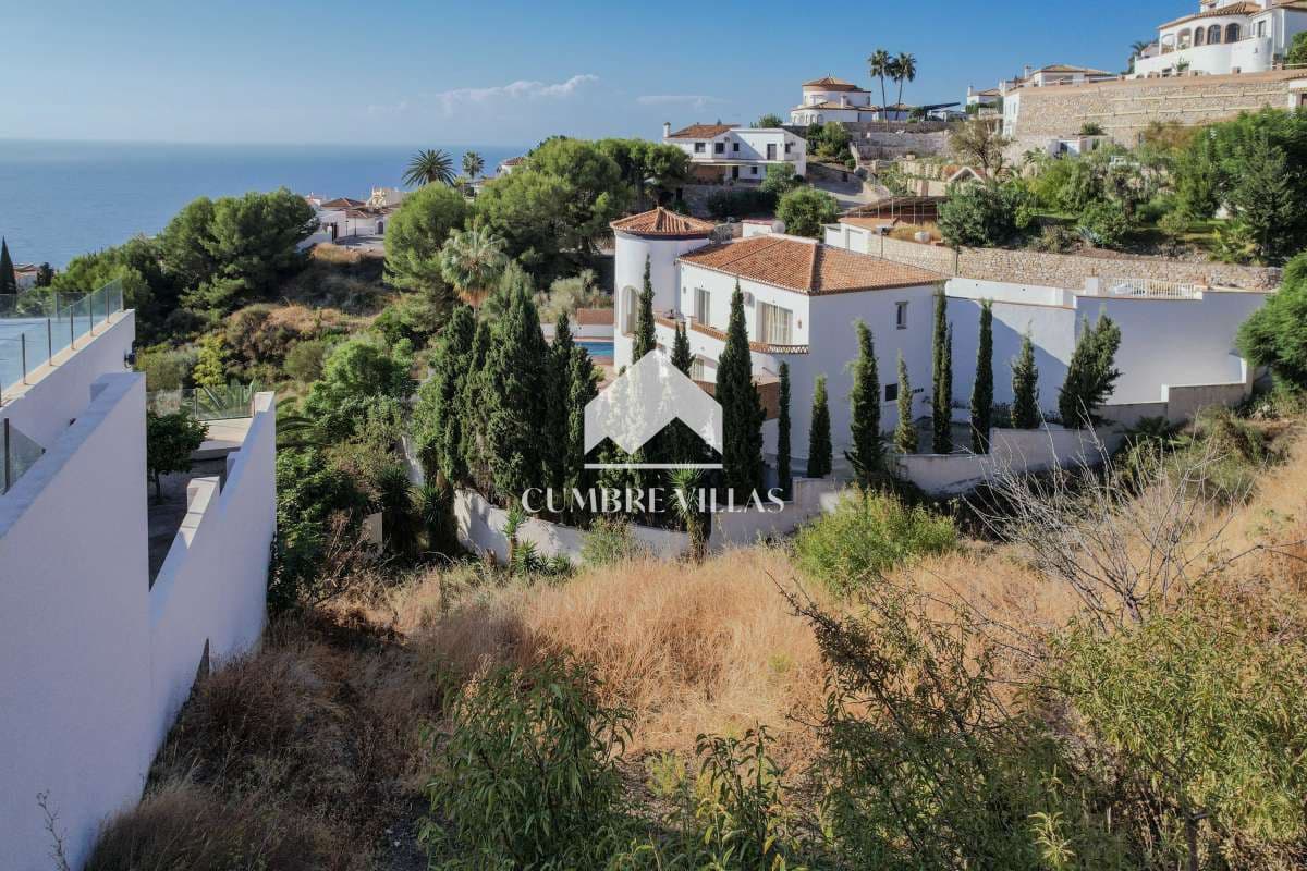 Building Plot for sale in Salobrena - € 80,000 (Ref: 10176110)