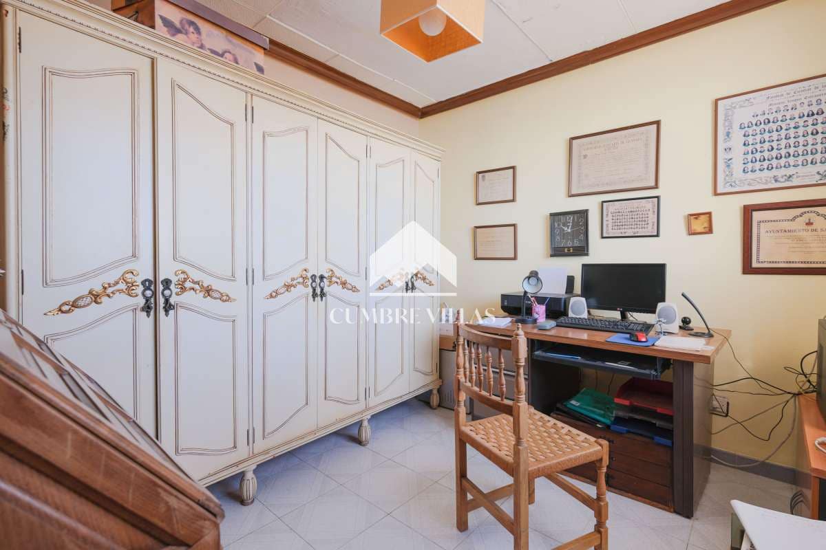 5 chambre Villa/Maison à vendre à Salobrena avec piscine garage - 395 000 € (Ref: 6585771)