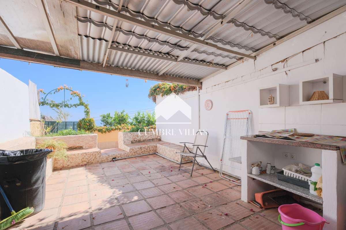 5 chambre Villa/Maison à vendre à Salobrena avec piscine garage - 395 000 € (Ref: 6585771)