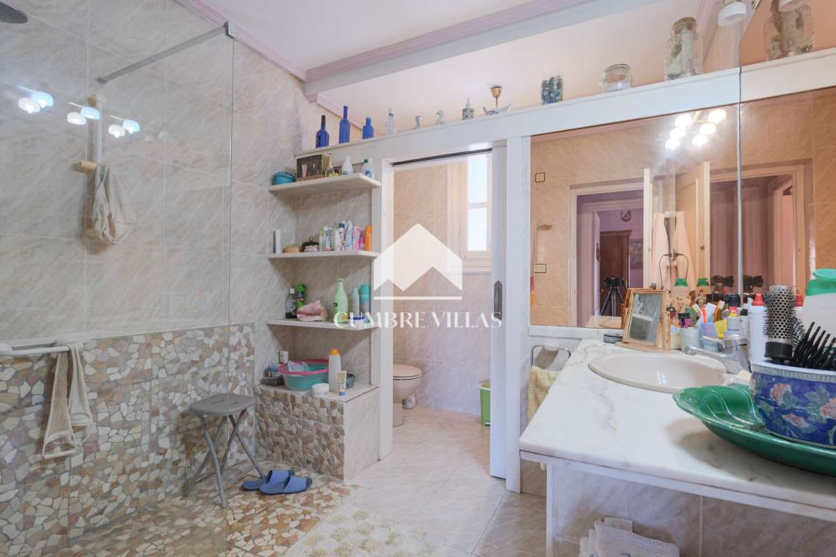 5 chambre Villa/Maison à vendre à Salobrena avec piscine garage - 395 000 € (Ref: 6585771)