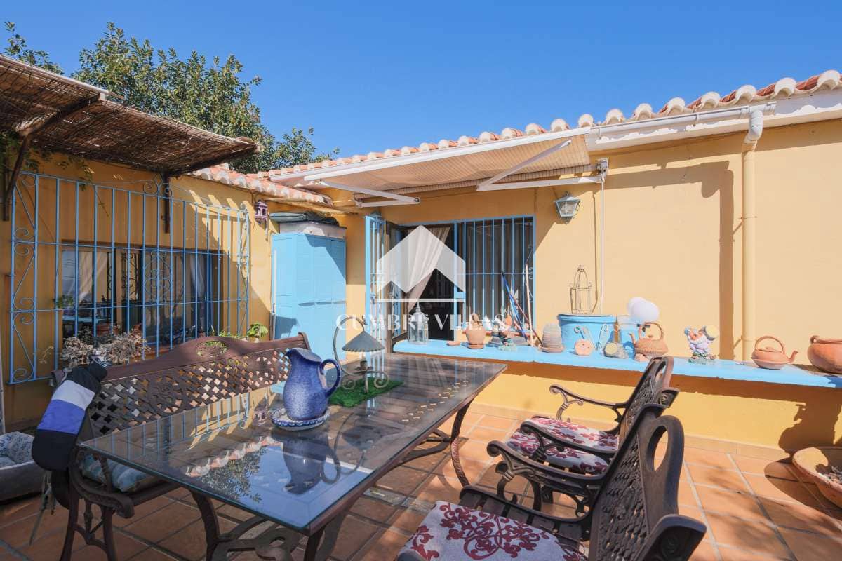 5 chambre Villa/Maison à vendre à Salobrena avec piscine garage - 395 000 € (Ref: 6585771)