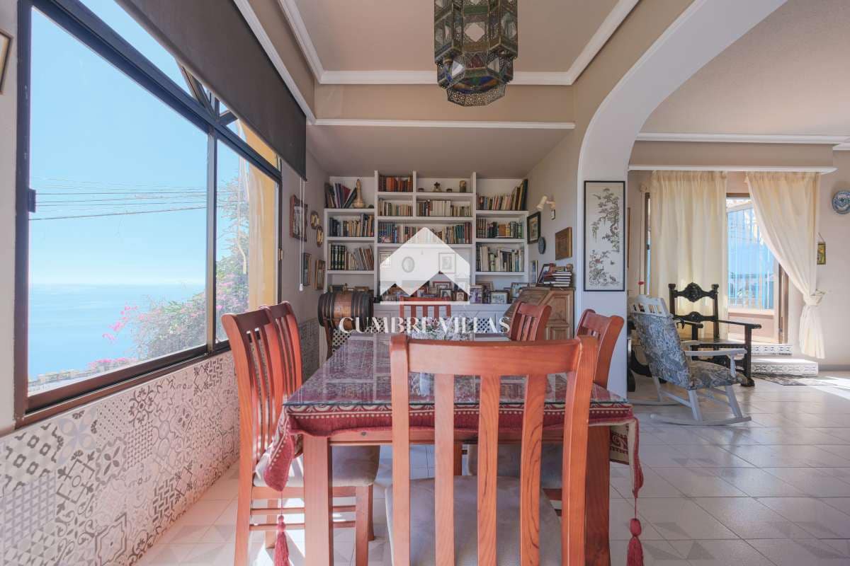 5 chambre Villa/Maison à vendre à Salobrena avec piscine garage - 395 000 € (Ref: 6585771)