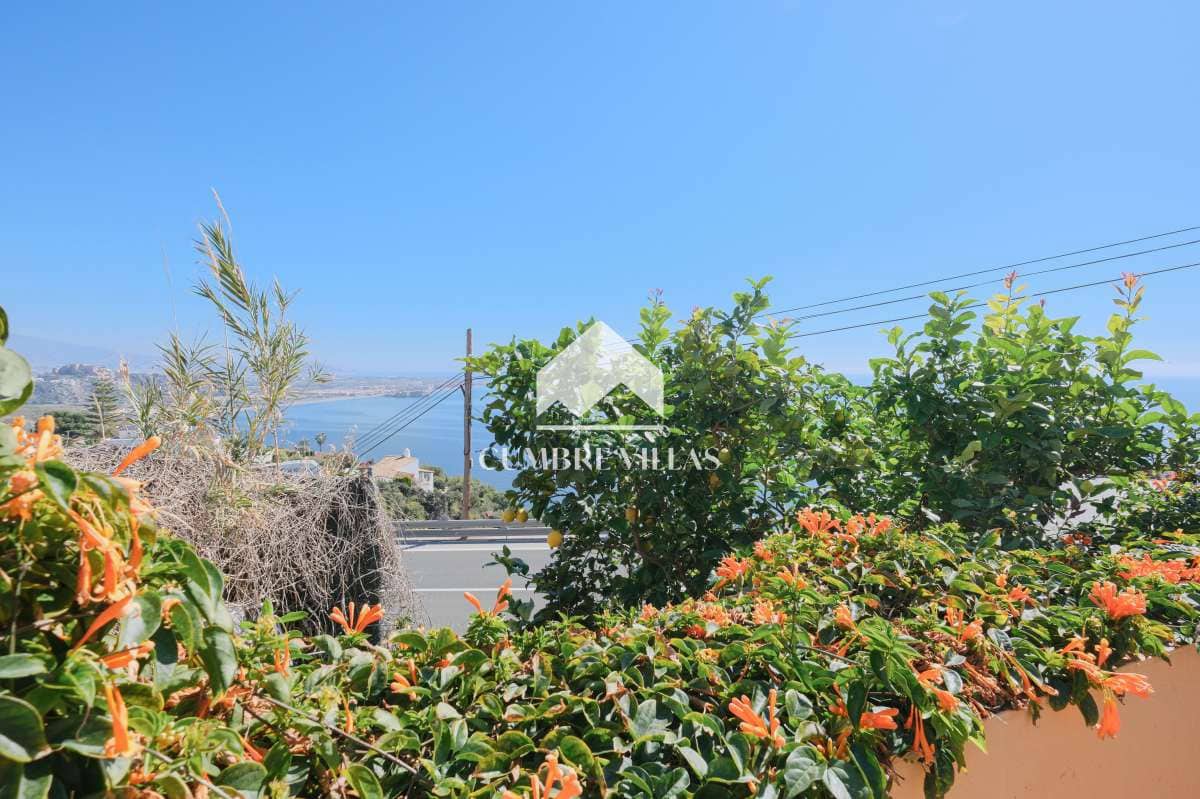 5 chambre Villa/Maison à vendre à Salobrena avec piscine garage - 395 000 € (Ref: 6585771)