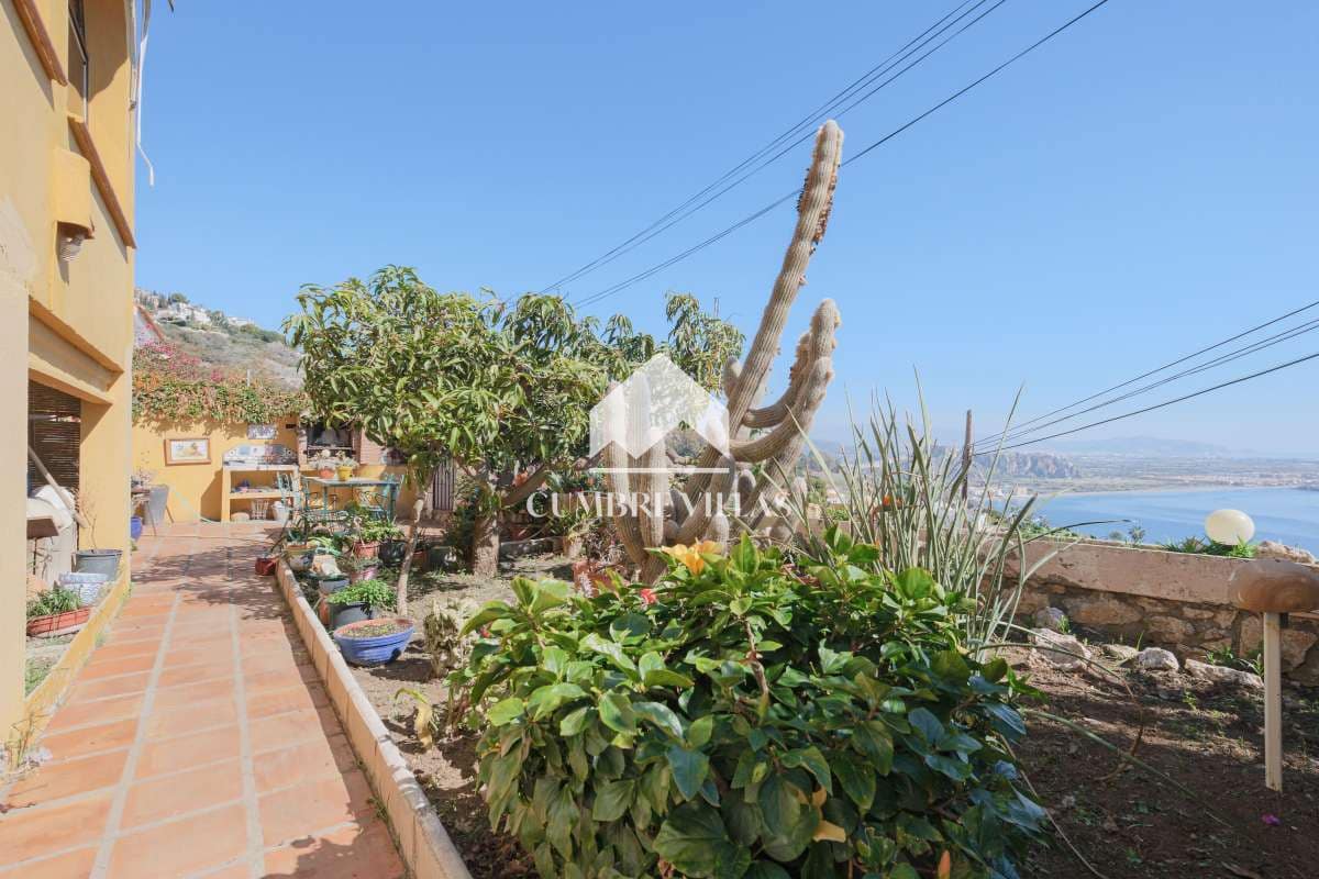 5 chambre Villa/Maison à vendre à Salobrena avec piscine garage - 395 000 € (Ref: 6585771)