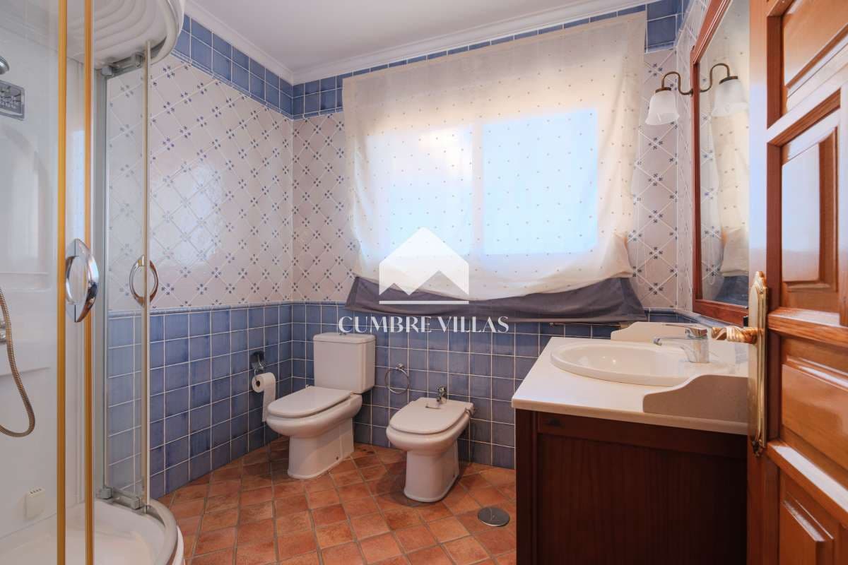 4 soveværelse Villa til salg i Salobrena med garage - € 899.999 (Ref: 6585784)