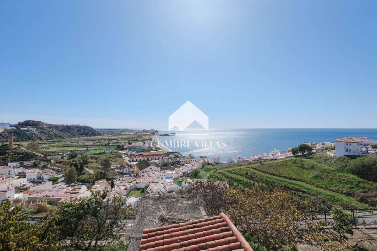 4 soveværelse Villa til salg i Salobrena med garage - € 899.999 (Ref: 6585784)