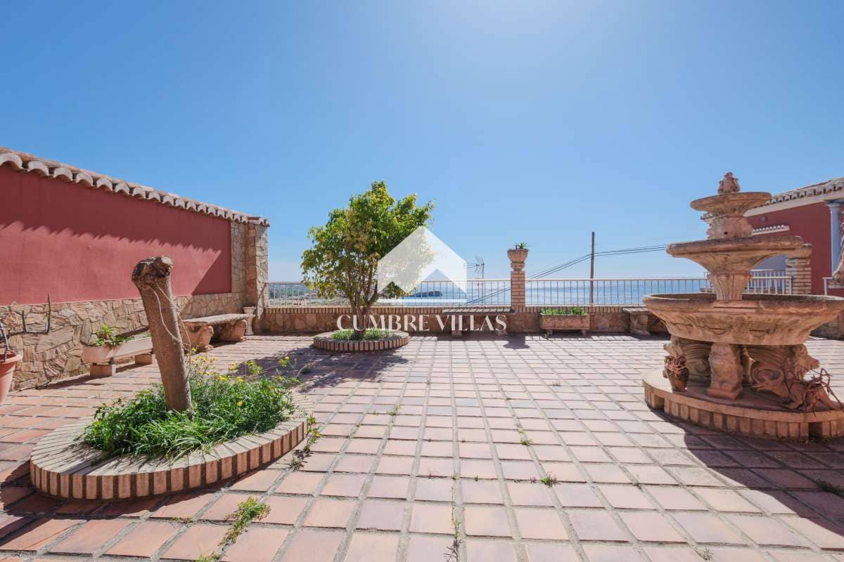 4 soveværelse Villa til salg i Salobrena med garage - € 899.999 (Ref: 6585784)