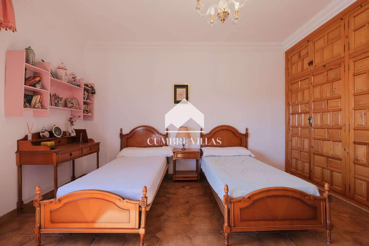 4 soveværelse Villa til salg i Salobrena med garage - € 899.999 (Ref: 6585784)