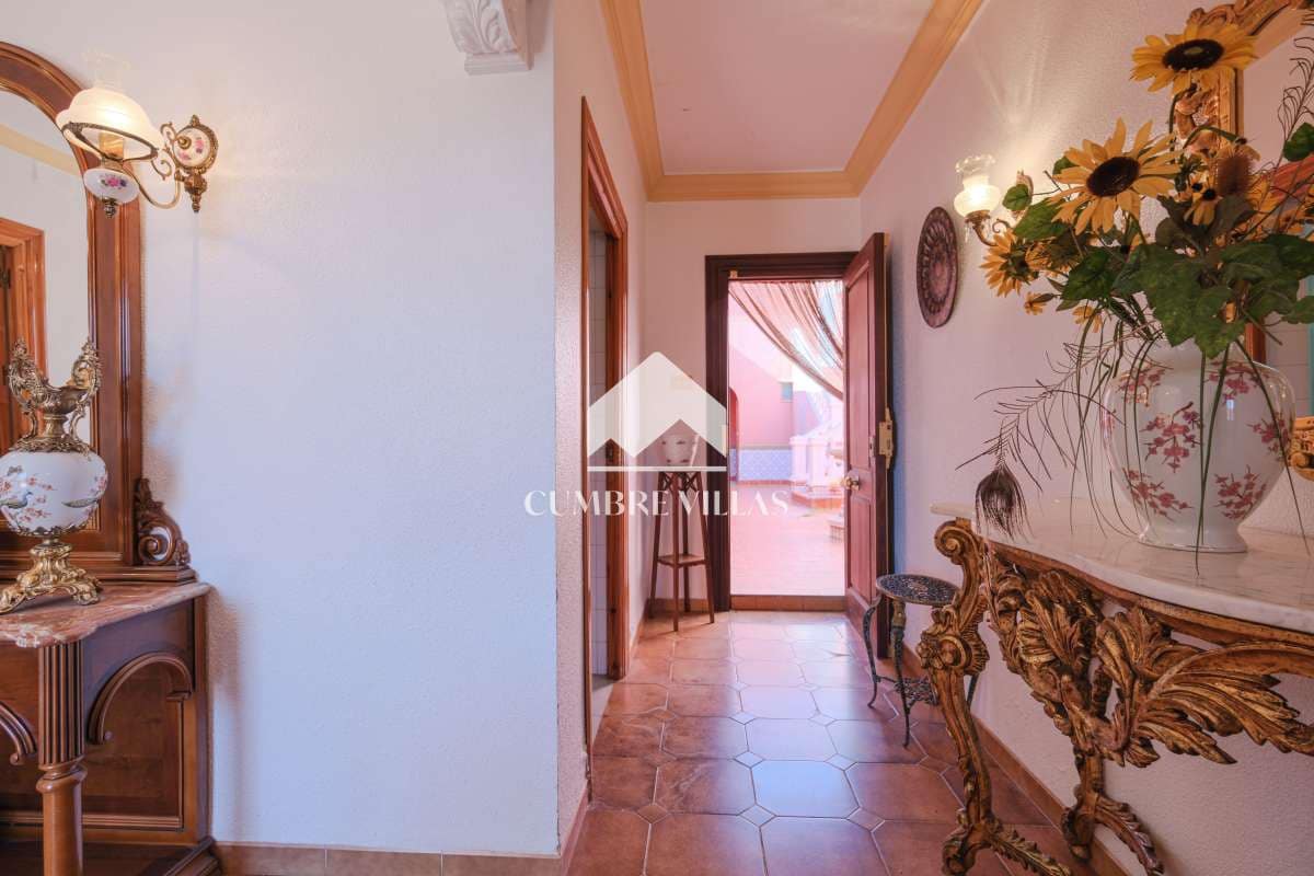 4 soveværelse Villa til salg i Salobrena med garage - € 899.999 (Ref: 6585784)