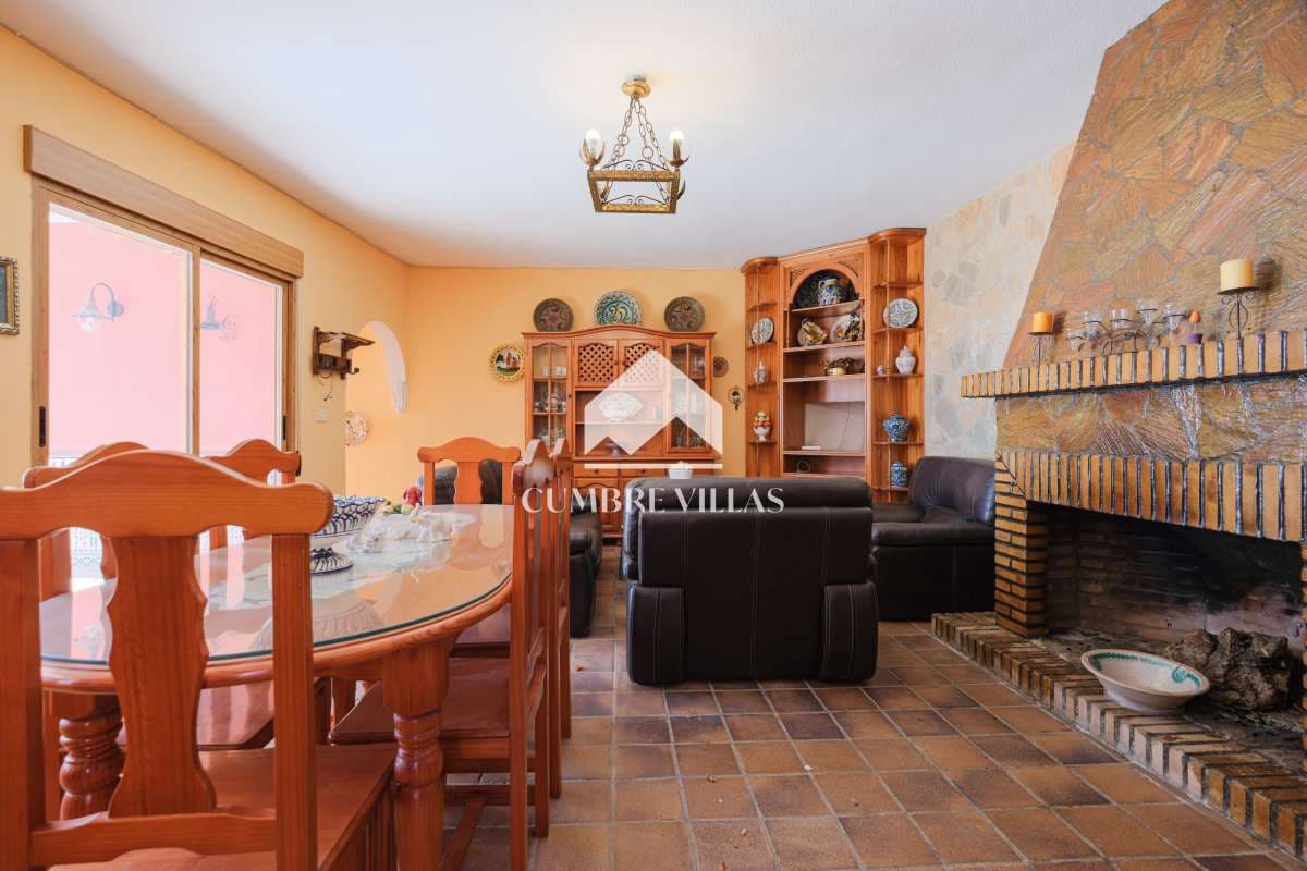 4 soveværelse Villa til salg i Salobrena med garage - € 899.999 (Ref: 6585784)