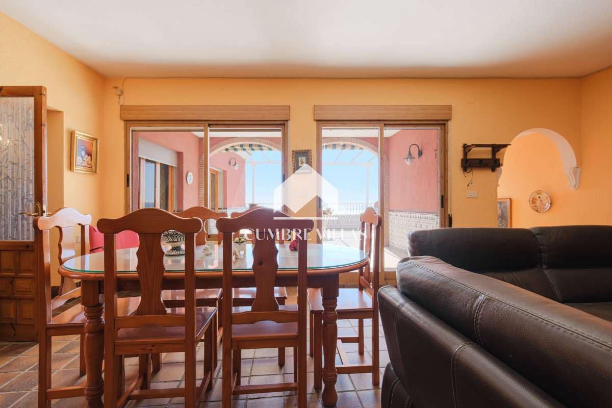 4 soveværelse Villa til salg i Salobrena med garage - € 899.999 (Ref: 6585784)