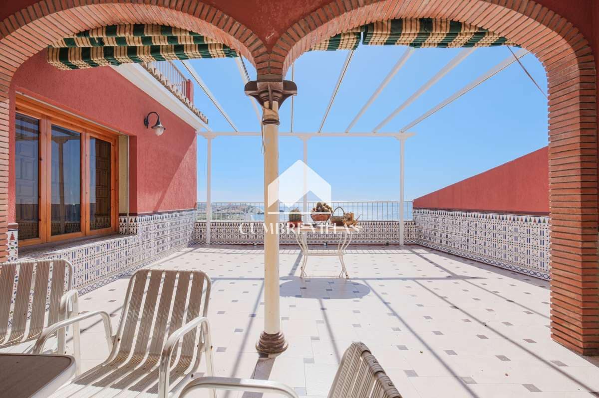 4 soveværelse Villa til salg i Salobrena med garage - € 899.999 (Ref: 6585784)