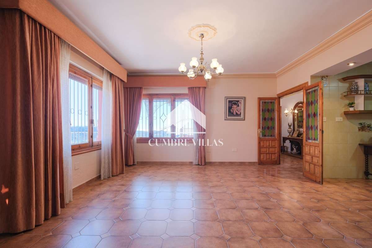 4 soveværelse Villa til salg i Salobrena med garage - € 899.999 (Ref: 6585784)