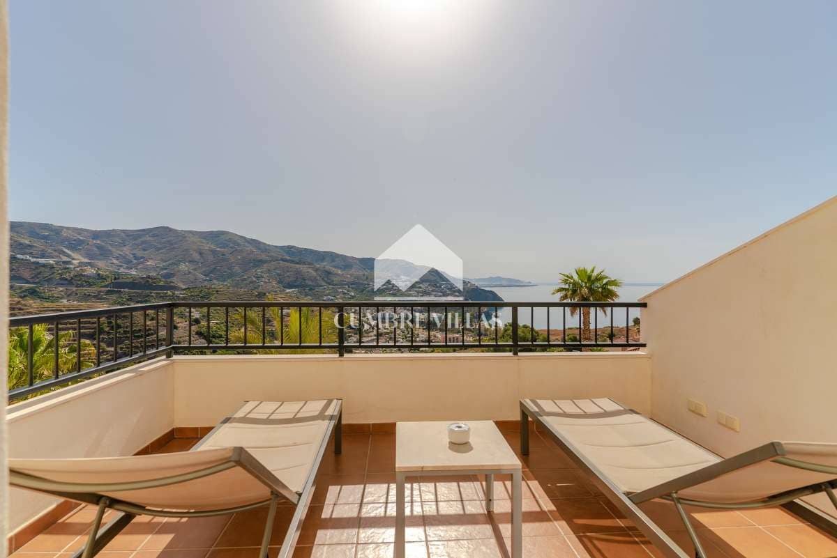 4 Zimmer Villa zu verkaufen in Almunecar mit Pool Garage - 845.000 € (Ref: 6585797)