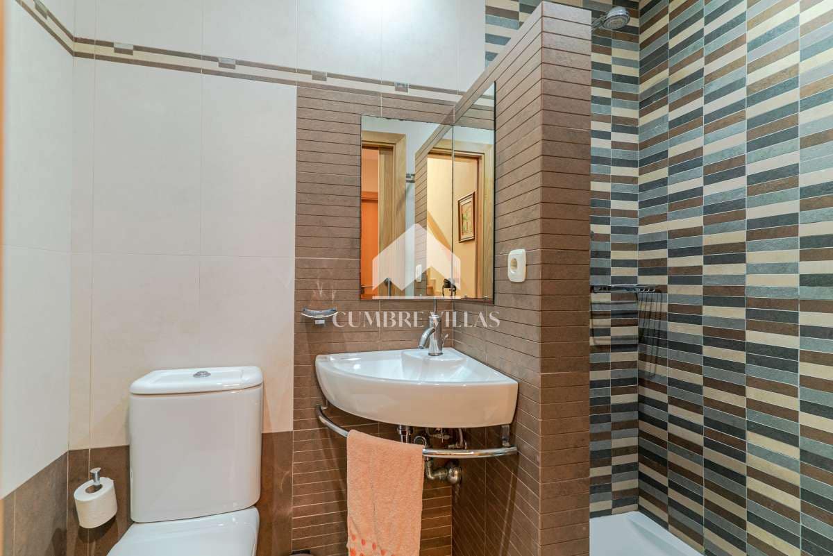 4 Zimmer Villa zu verkaufen in Almunecar mit Pool Garage - 845.000 € (Ref: 6585797)