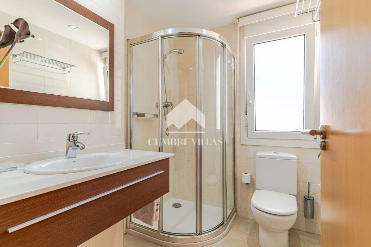 4 Zimmer Villa zu verkaufen in Almunecar mit Pool Garage - 845.000 € (Ref: 6585797)