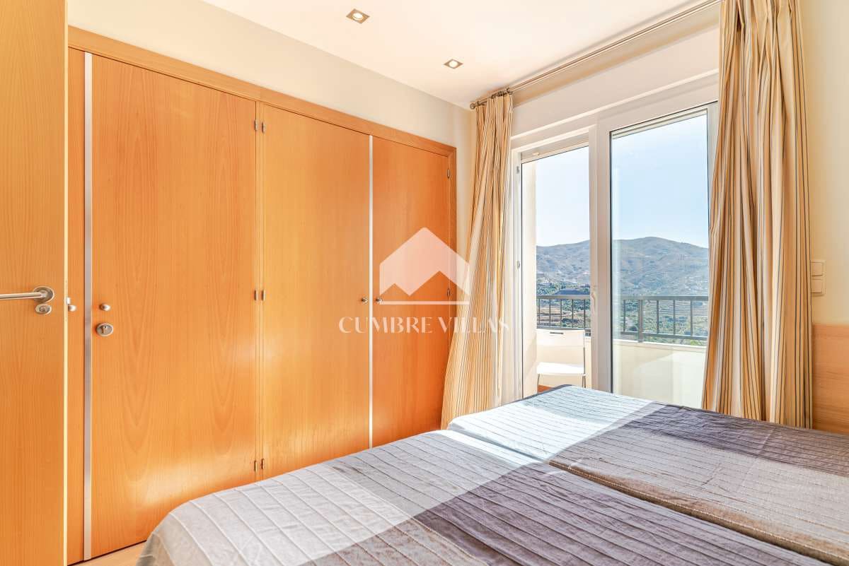 4 Zimmer Villa zu verkaufen in Almunecar mit Pool Garage - 845.000 € (Ref: 6585797)