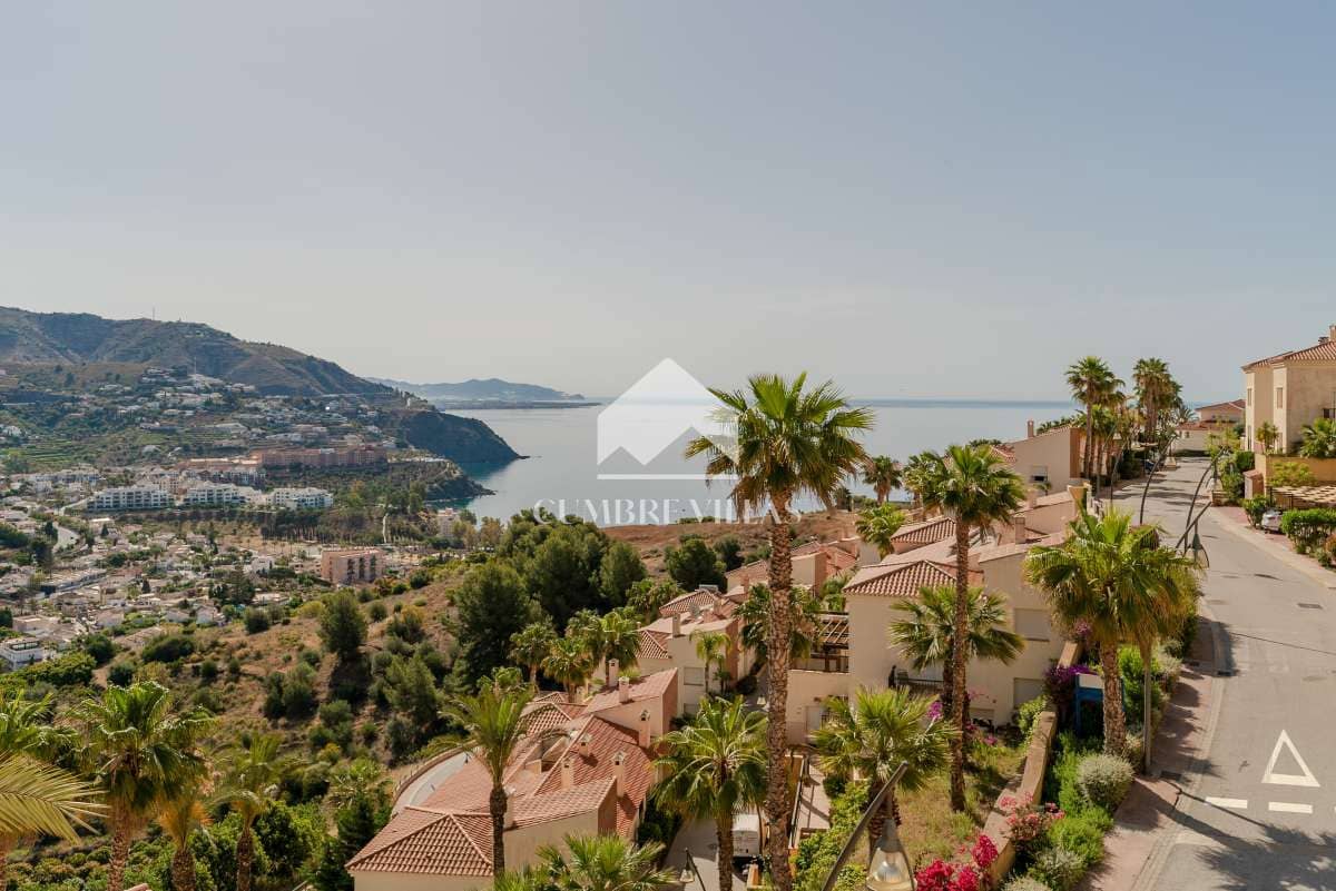 4 Zimmer Villa zu verkaufen in Almunecar mit Pool Garage - 845.000 € (Ref: 6585797)