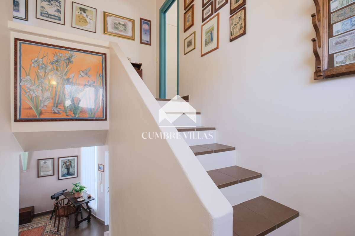 8 slaapkamer Villa te koop in Salobrena met zwembad - € 1.450.000 (Ref: 6585817)