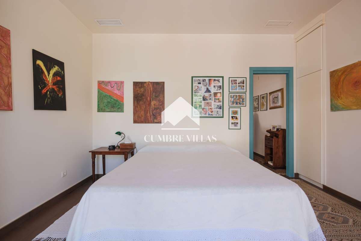 8 slaapkamer Villa te koop in Salobrena met zwembad - € 1.450.000 (Ref: 6585817)