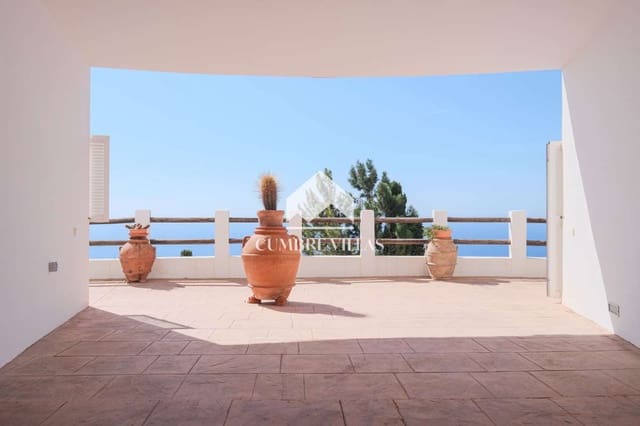 8 bedroom Villa for sale in Salobreña with pool - € 1,450,000 (Ref: 6585817)