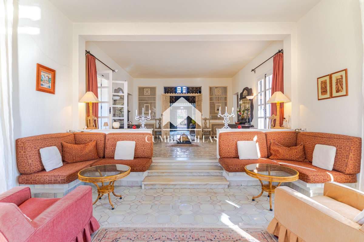 Chalet de 10 habitaciones en Salobreña en venta con piscina garaje - 4.200.000 € (Ref: 6585820)