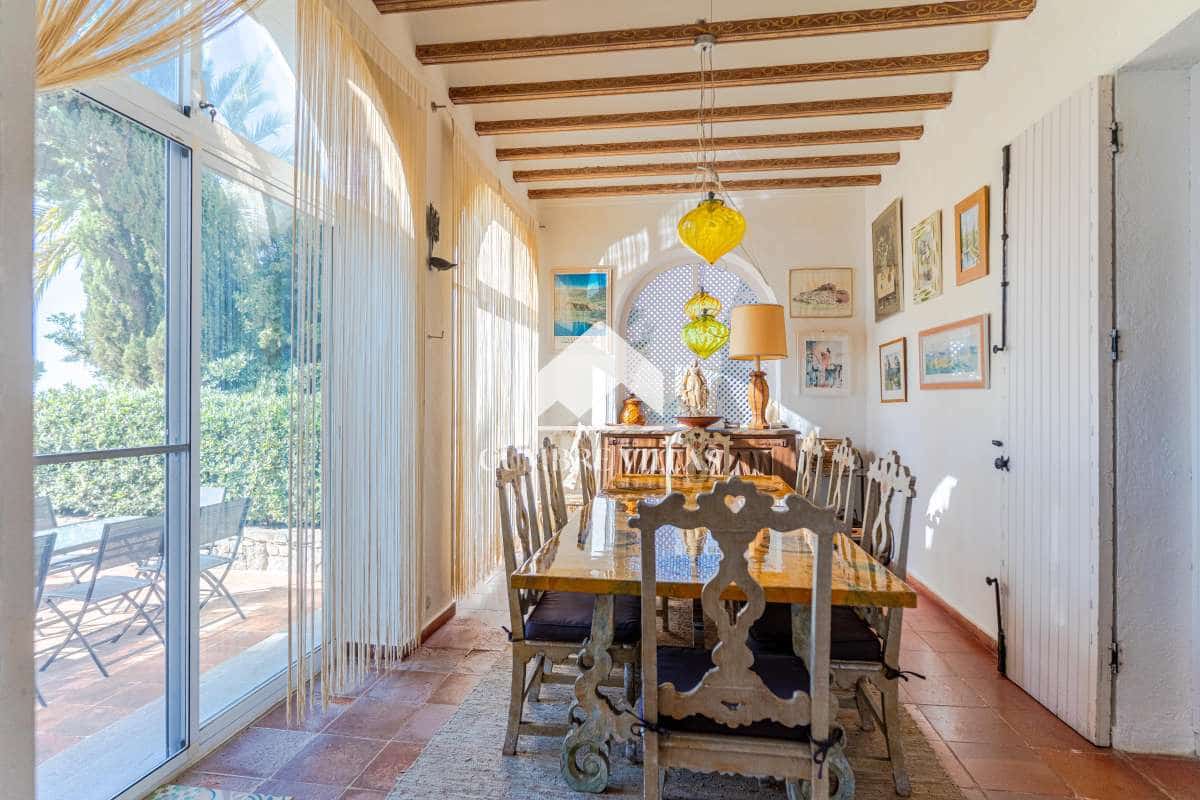 Chalet de 10 habitaciones en Salobreña en venta con piscina garaje - 4.200.000 € (Ref: 6585820)