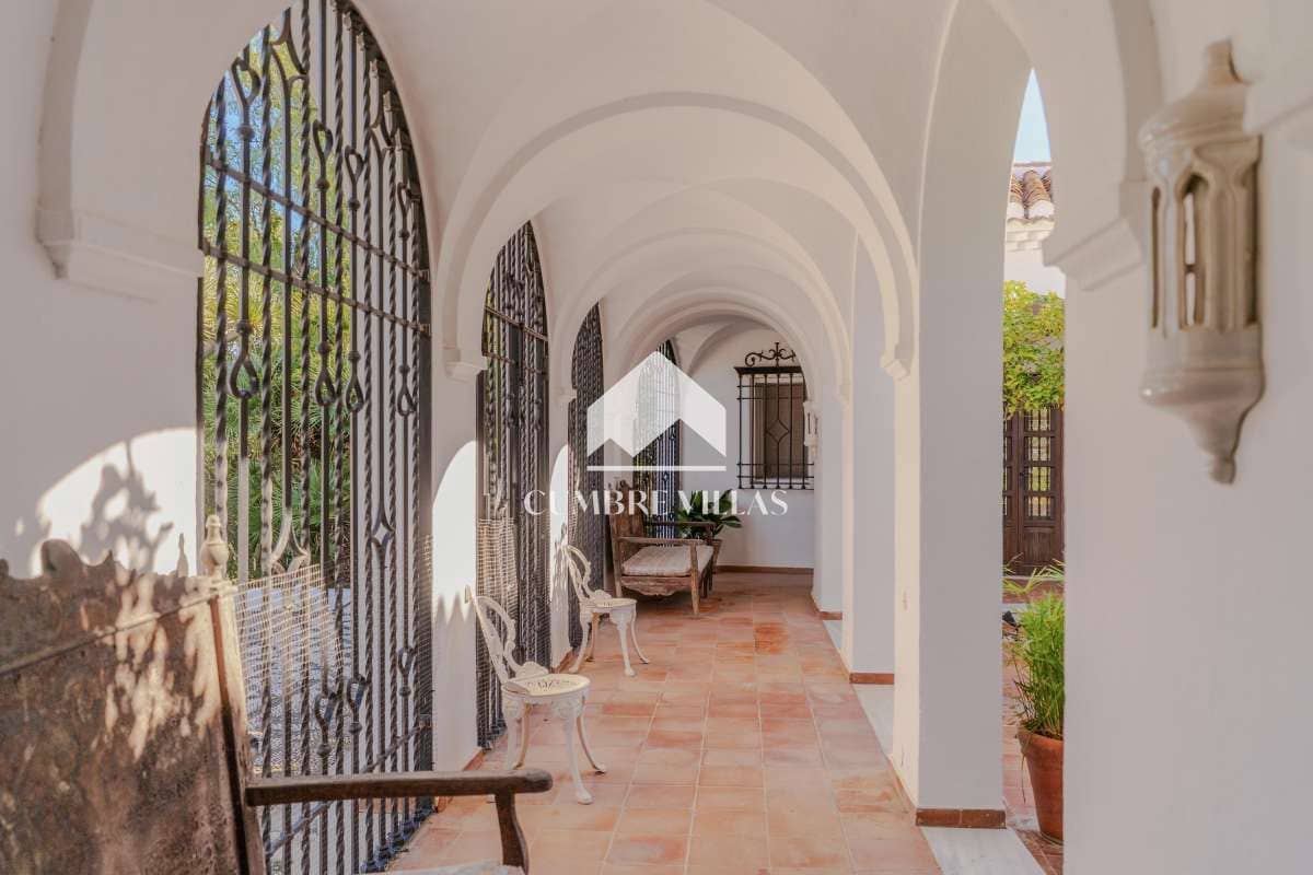 Chalet de 10 habitaciones en Salobreña en venta con piscina garaje - 4.200.000 € (Ref: 6585820)