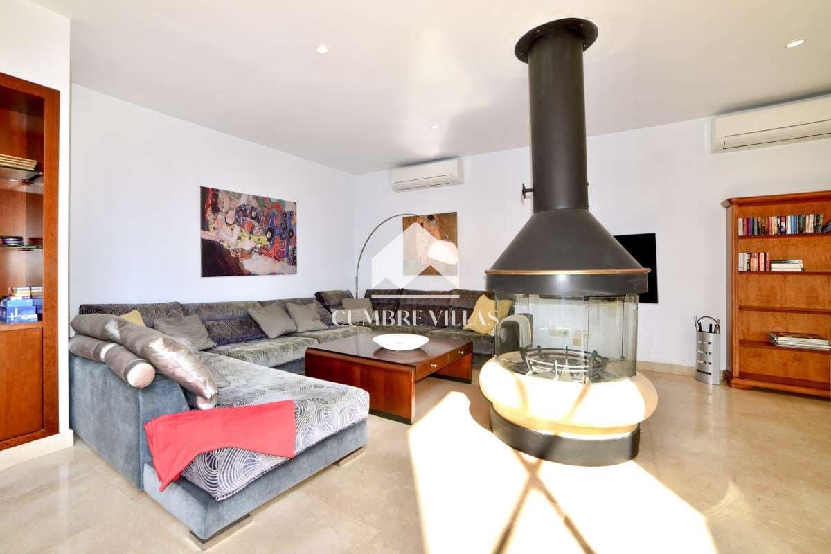 4 chambre Villa/Maison à vendre à Salobrena avec piscine garage - 795 000 € (Ref: 6585825)