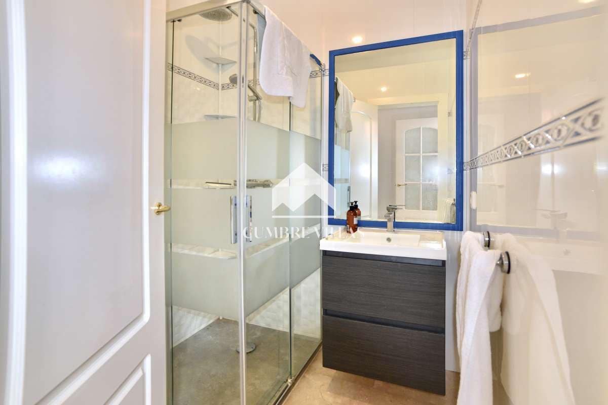 4 chambre Villa/Maison à vendre à Salobrena avec piscine garage - 795 000 € (Ref: 6585825)