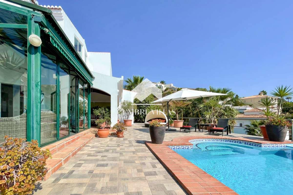 4 chambre Villa/Maison à vendre à Salobrena avec piscine garage - 795 000 € (Ref: 6585825)