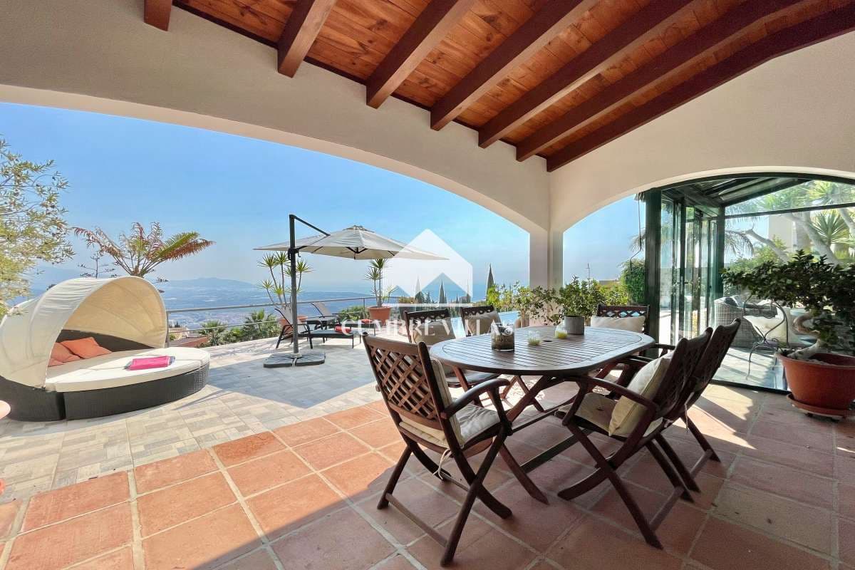 4 chambre Villa/Maison à vendre à Salobrena avec piscine garage - 795 000 € (Ref: 6585825)