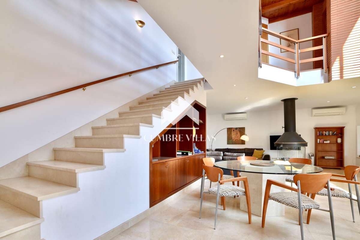 4 chambre Villa/Maison à vendre à Salobrena avec piscine garage - 795 000 € (Ref: 6585825)