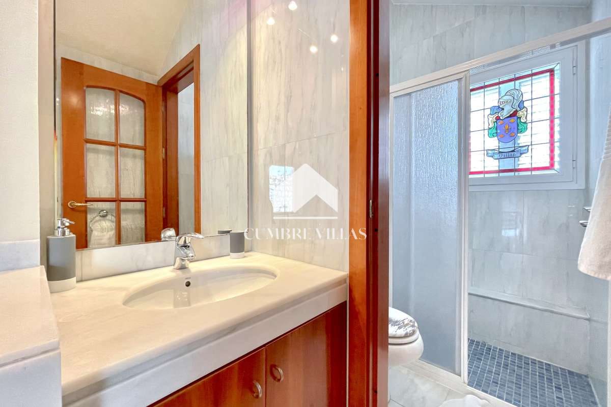 4 chambre Villa/Maison à vendre à Salobrena avec piscine garage - 795 000 € (Ref: 6585825)