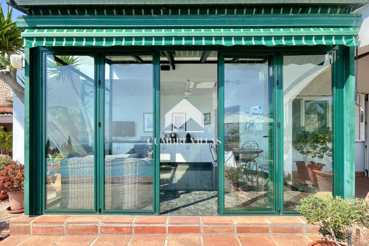 4 chambre Villa/Maison à vendre à Salobrena avec piscine garage - 795 000 € (Ref: 6585825)