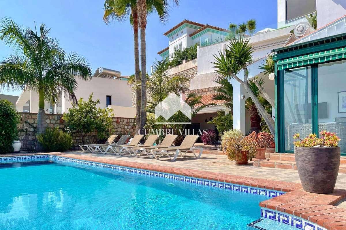 4 chambre Villa/Maison à vendre à Salobrena avec piscine garage - 795 000 € (Ref: 6585825)