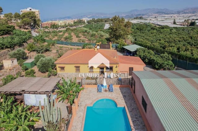 6 soveværelse Finca/Landehus til salg i Torrenueva Costa med swimmingpool garage - € 784.900 (Ref: 6593333)