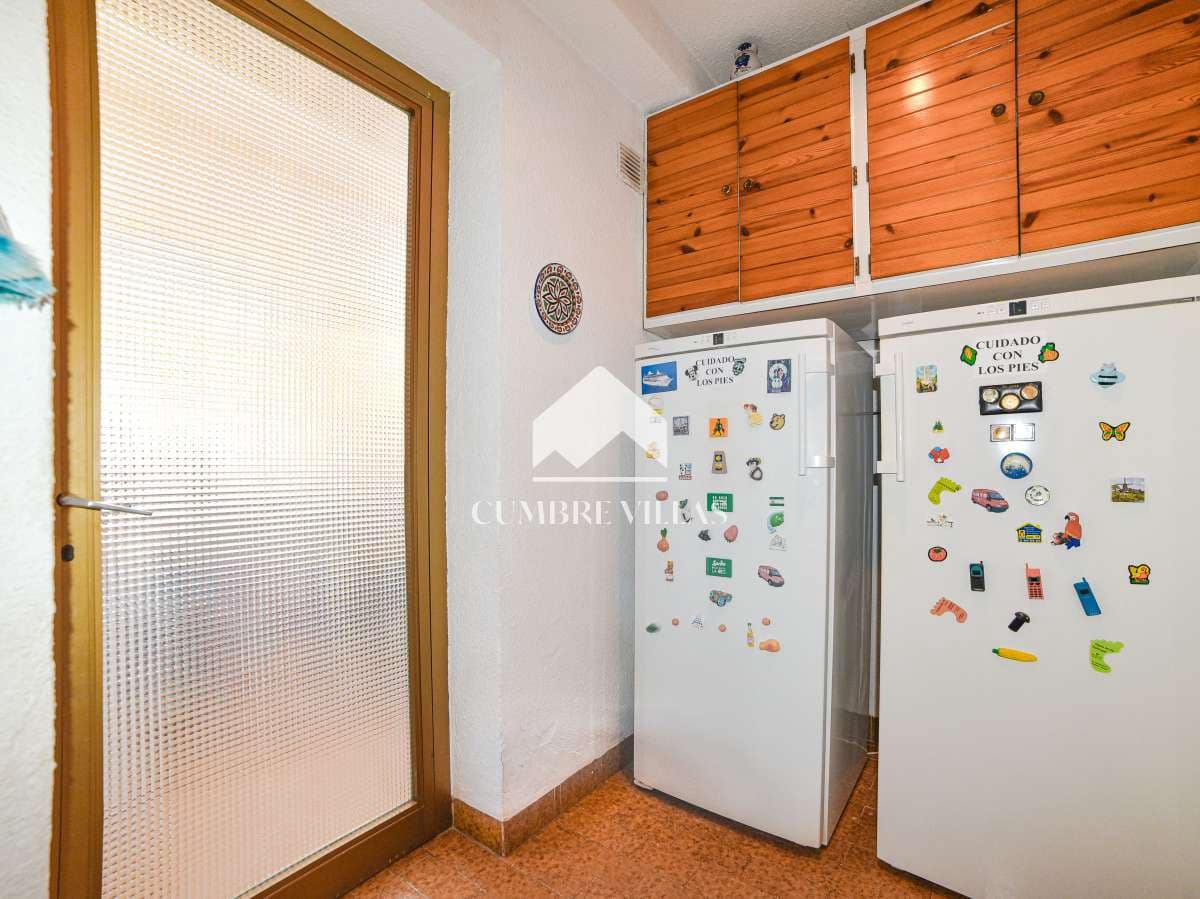 6 slaapkamer Villa te koop in Almunecar met garage - € 650.000 (Ref: 6732175)