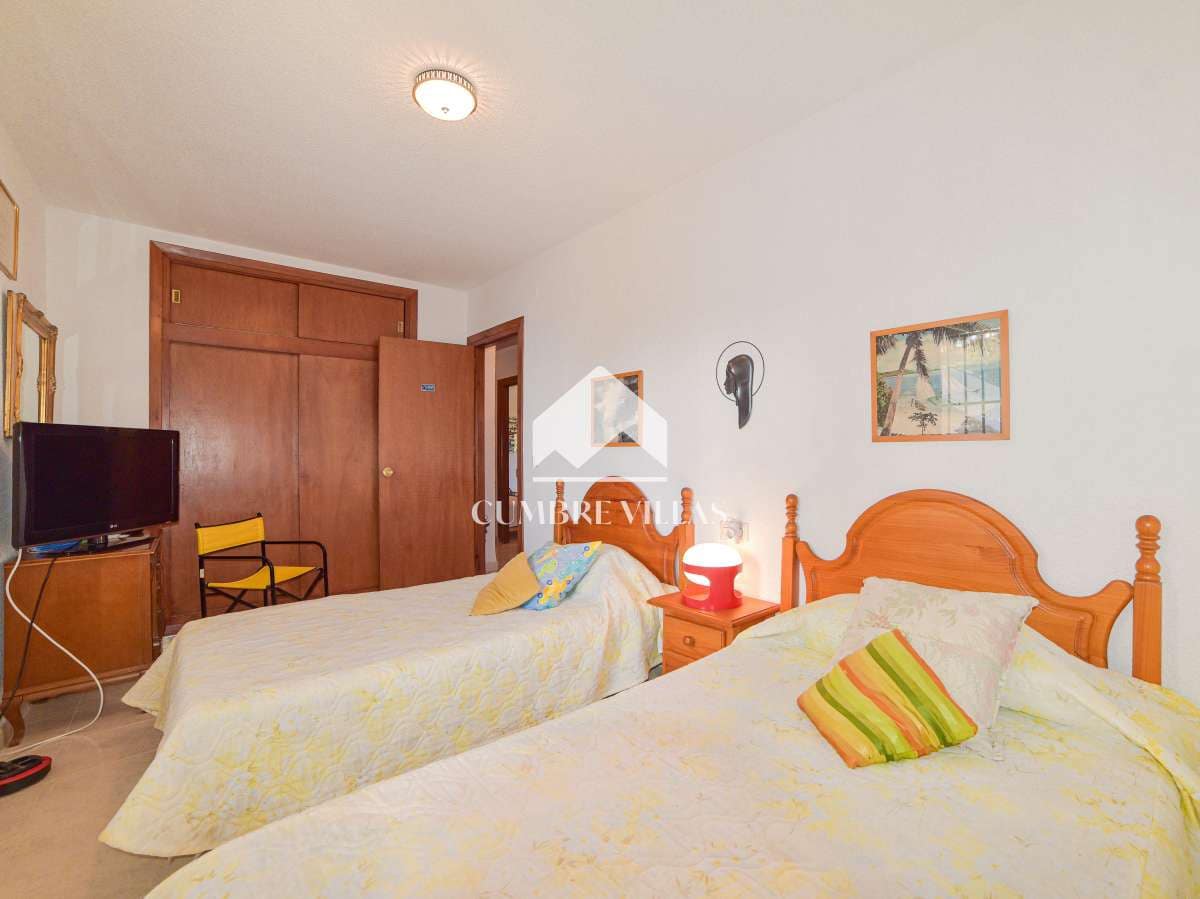 6 slaapkamer Villa te koop in Almunecar met garage - € 650.000 (Ref: 6732175)