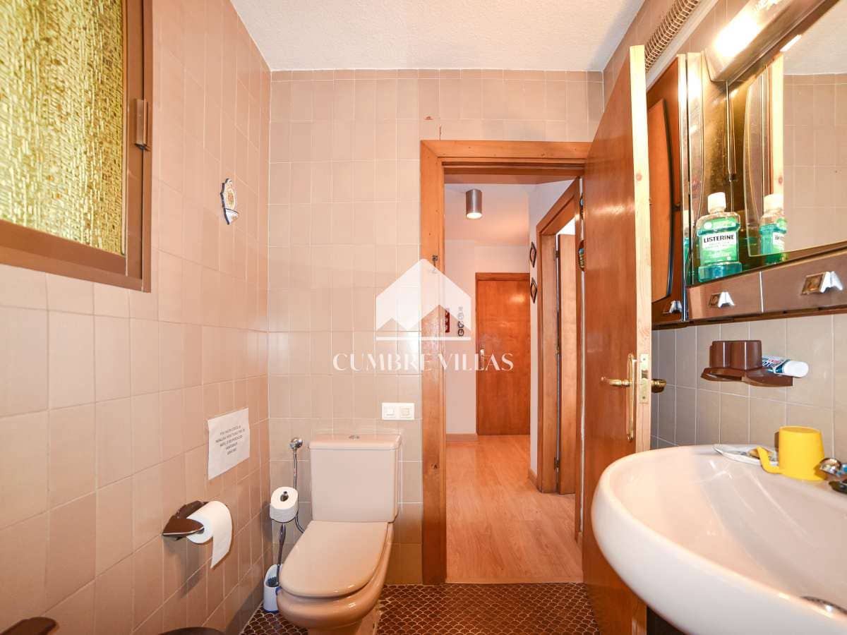 6 slaapkamer Villa te koop in Almunecar met garage - € 650.000 (Ref: 6732175)