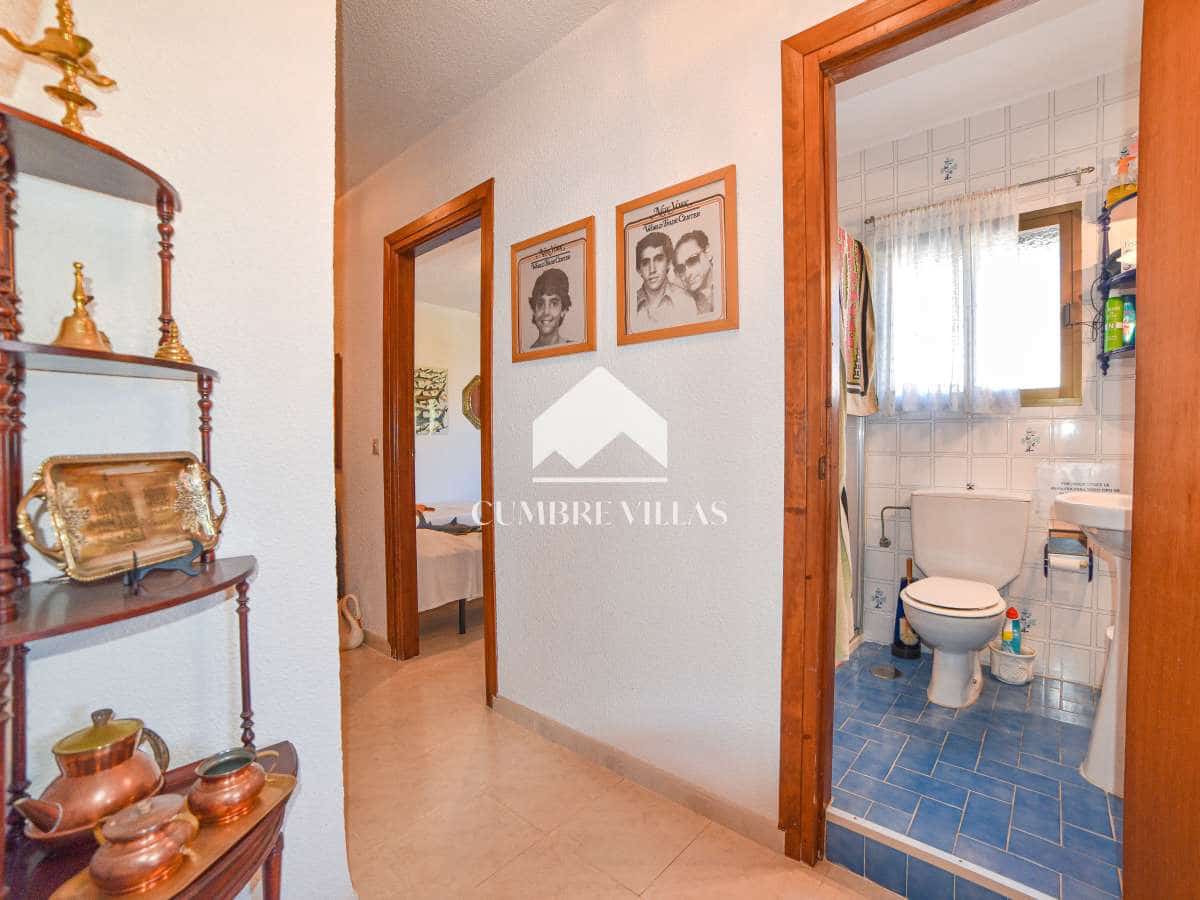 6 slaapkamer Villa te koop in Almunecar met garage - € 650.000 (Ref: 6732175)