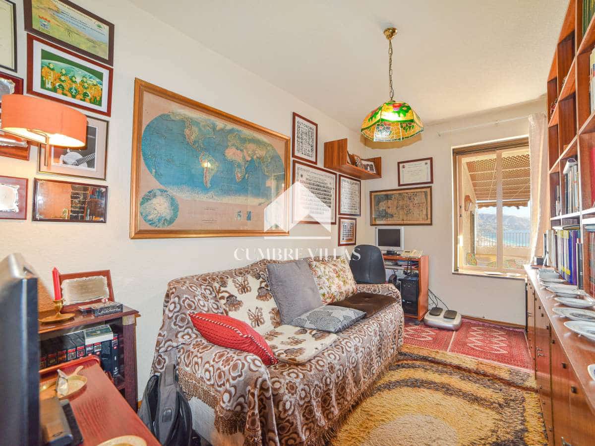 6 slaapkamer Villa te koop in Almunecar met garage - € 650.000 (Ref: 6732175)