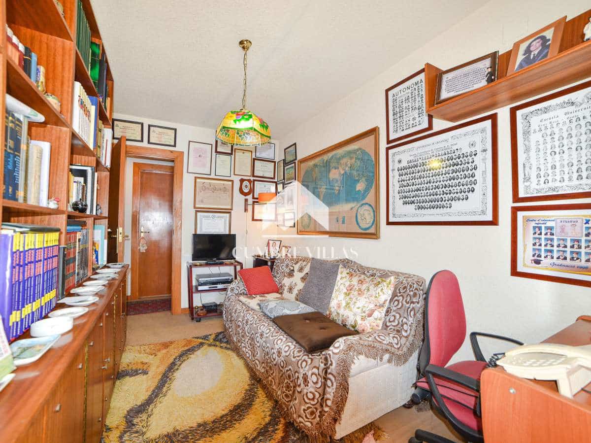 6 slaapkamer Villa te koop in Almunecar met garage - € 650.000 (Ref: 6732175)