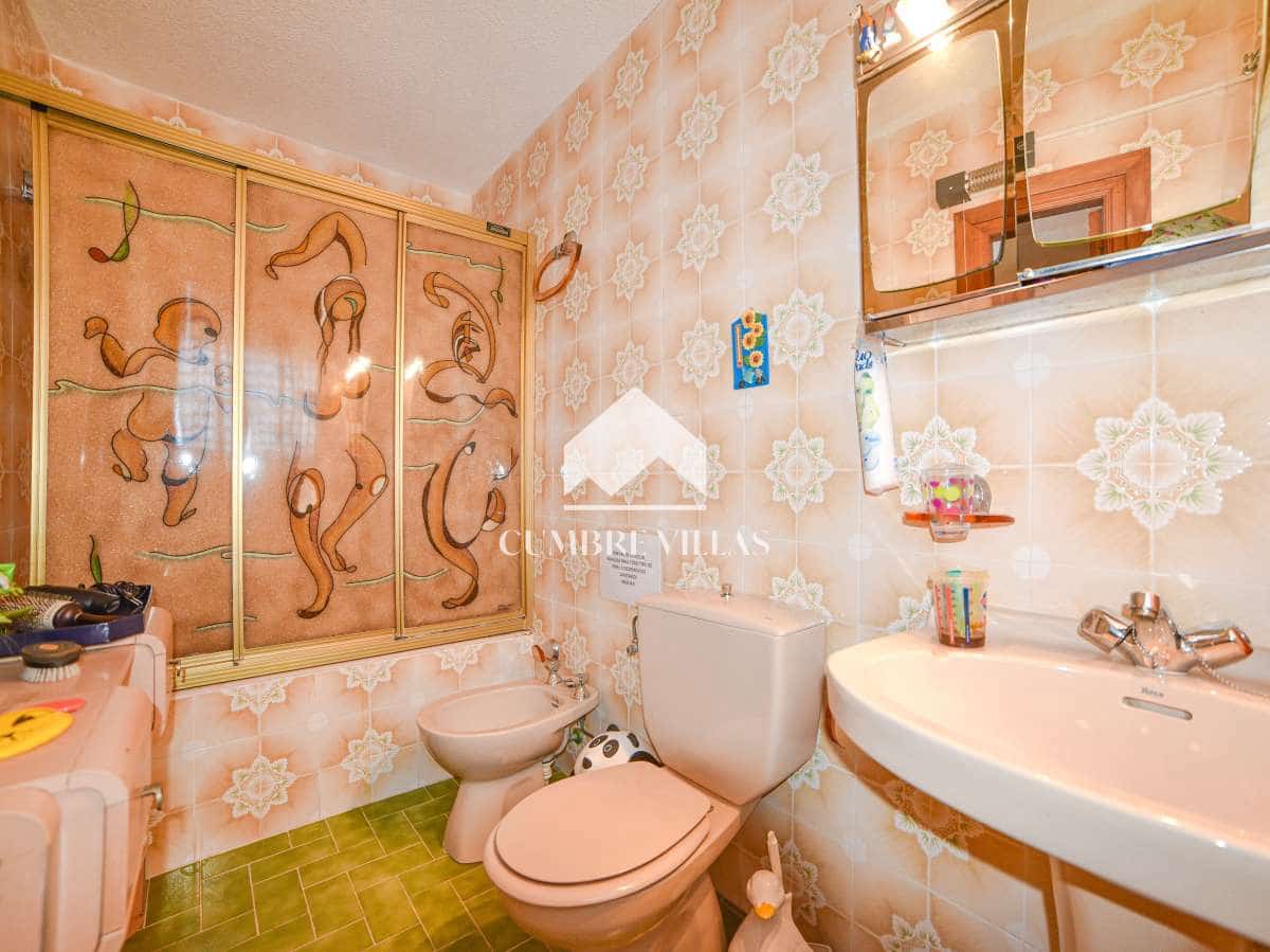 6 slaapkamer Villa te koop in Almunecar met garage - € 650.000 (Ref: 6732175)