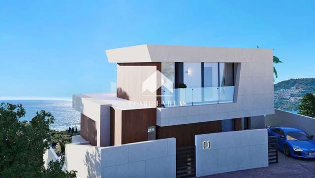 Chalet de 4 habitaciones en La Herradura, Almuñécar en venta con piscina garaje - 2.100.000 € (Ref: 6968971)