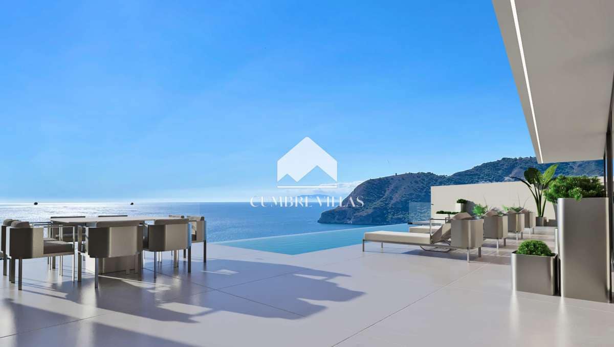 Chalet de 4 habitaciones en La Herradura en venta con piscina garaje - 2.100.000 € (Ref: 6968971)